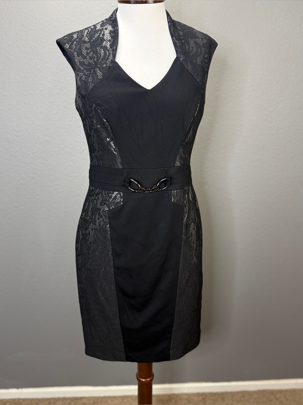 Cache Black Silver Lace Brocade Bodycon Chain detail Dress Sz 8 Evening